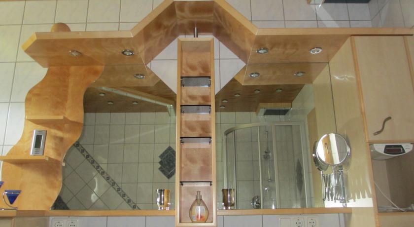 Vila Ferienhaus Marlen Virgen Pokoj fotografie